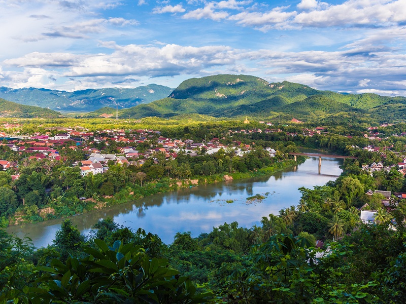 Laos Lunagprabang kuş bakışı manzara